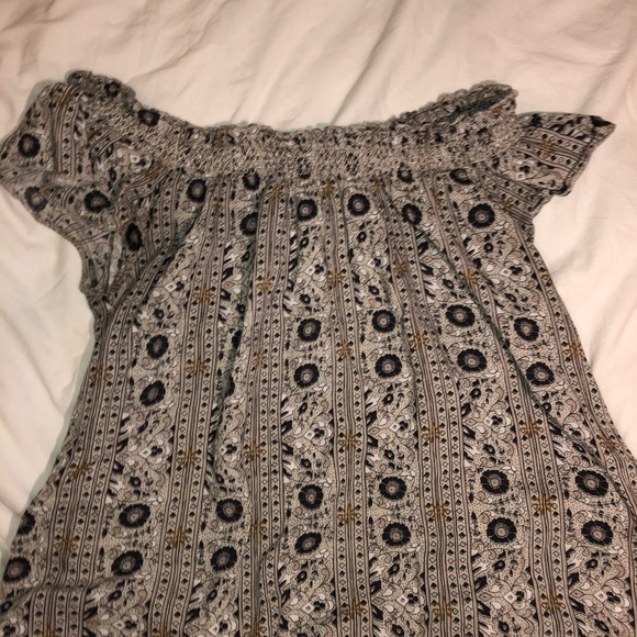 Patterned Light Tee - Picture 1 of 3